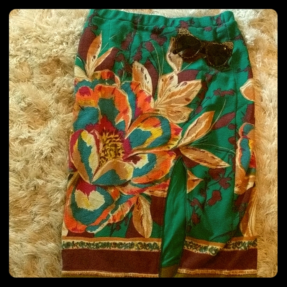 Tropical Print Maeve Skirt with front Slit